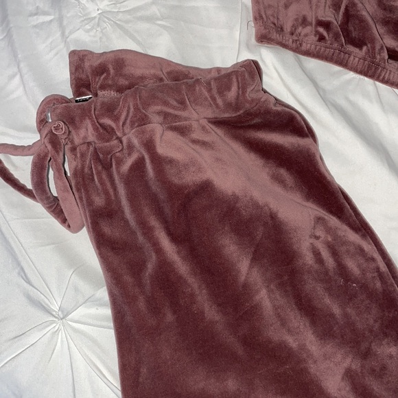 Velour matching set - Picture 2 of 4